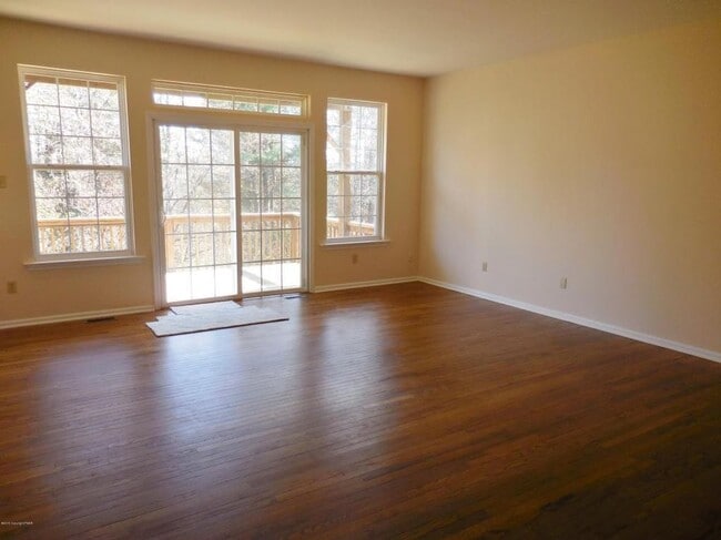 Building Photo - 808 Brushy Mountain Rd