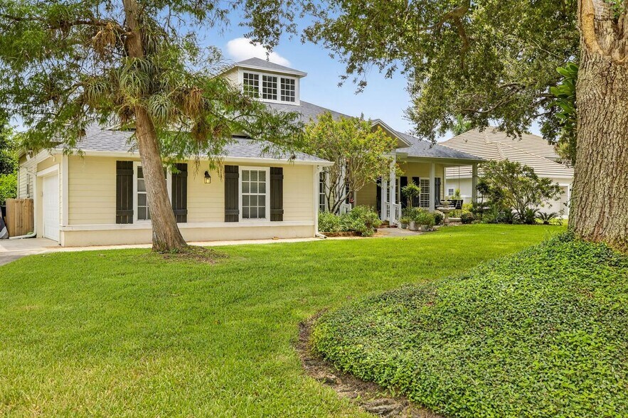Building Photo - 11592 Timberline Cir