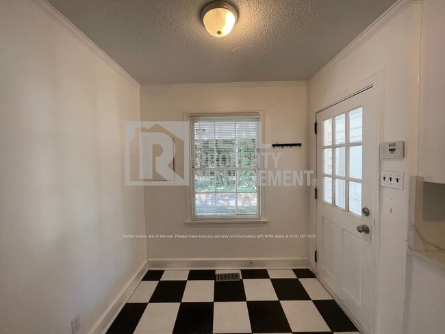 Building Photo - 748 Wimbish Rd