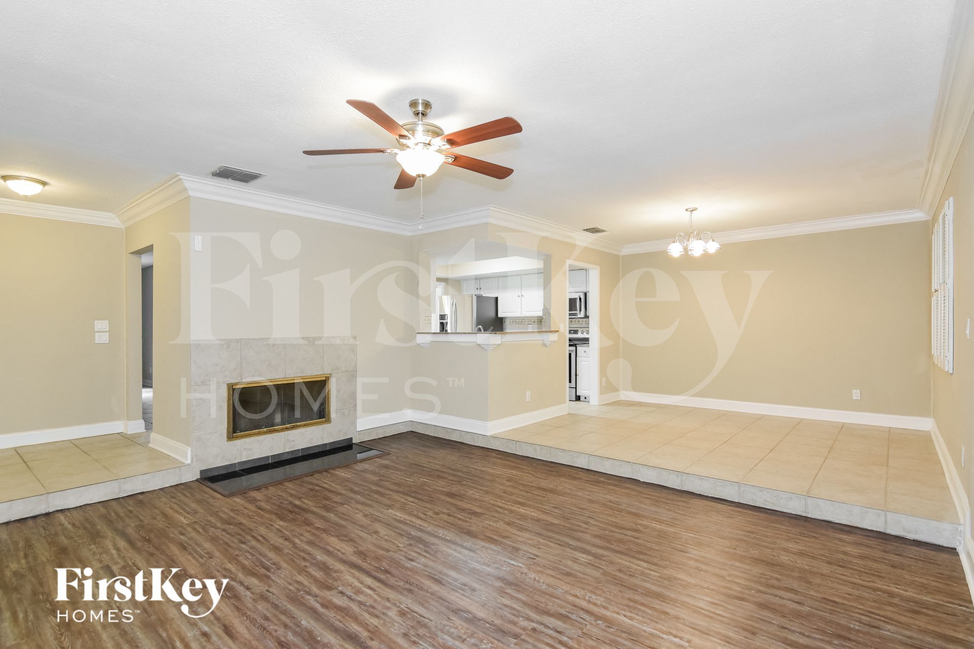 Building Photo - 8006 La Serena Dr