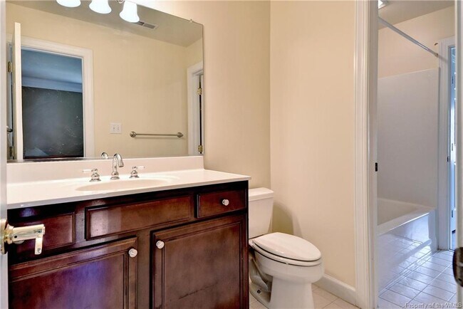 Building Photo - 3415 Avery Cir