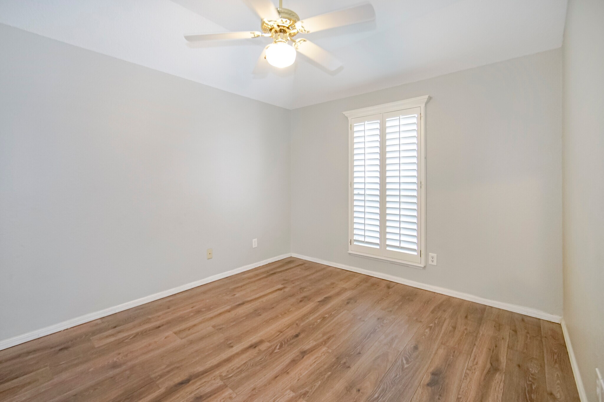 Building Photo - 918 Bella Cumbre Dr