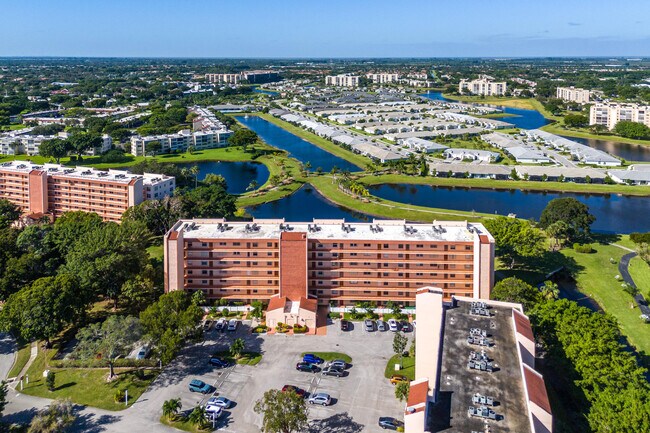 Building Photo - 14575 Bonaire Blvd