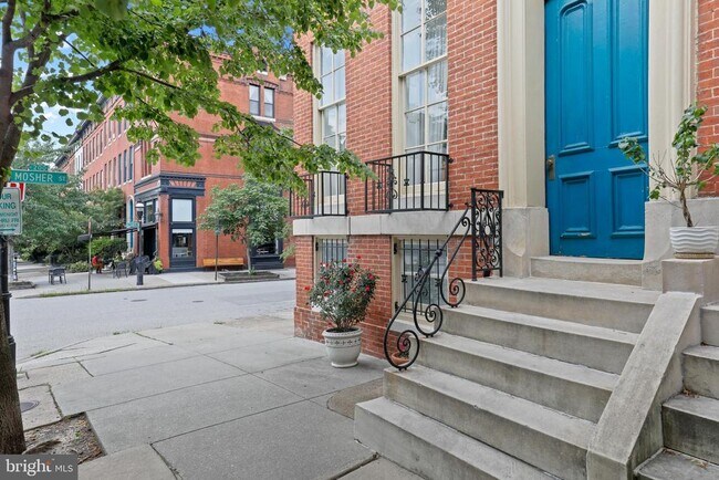 Building Photo - 1435 Bolton St