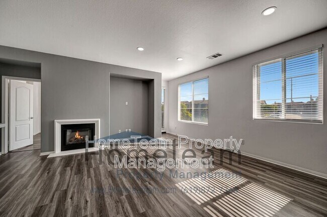 Building Photo - 263 Aventura Dr