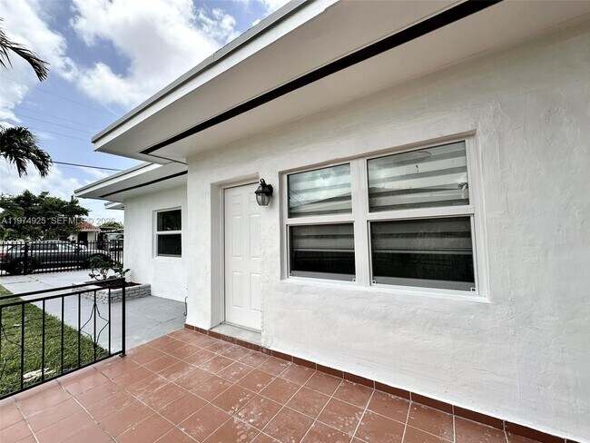 Building Photo - 3461 NW 6th St