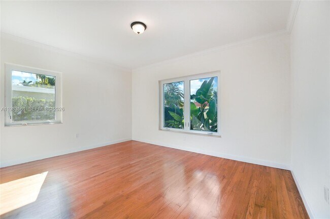 Building Photo - 8975 Froude Ave