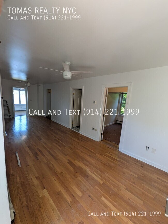 Building Photo - 785 Warburton Ave