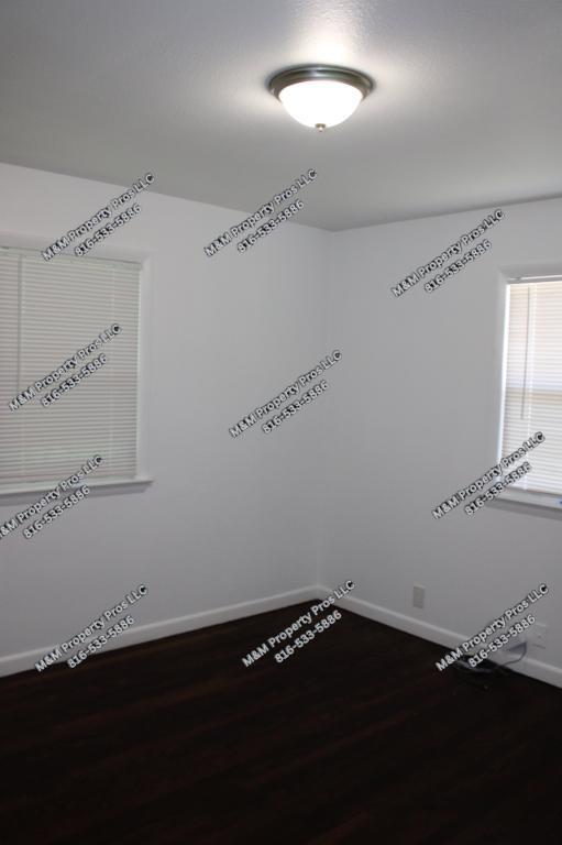 Building Photo - 3311 Freeman Ave