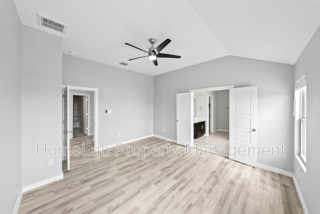 Building Photo - 5410 Coral Valley