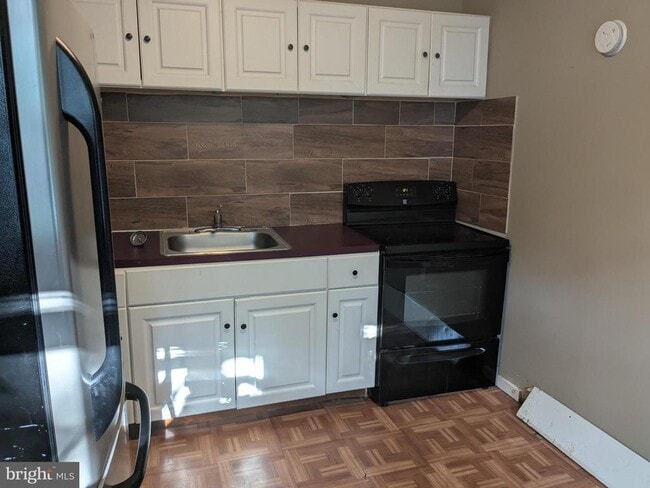 Building Photo - 100 Blackwood-Clementon Rd