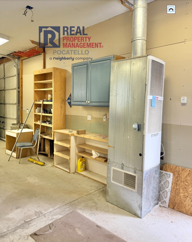 Building Photo - 11300 N Rio Vista Rd