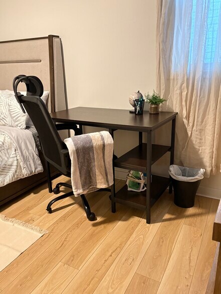 Building Photo - 313 Hixson Ave