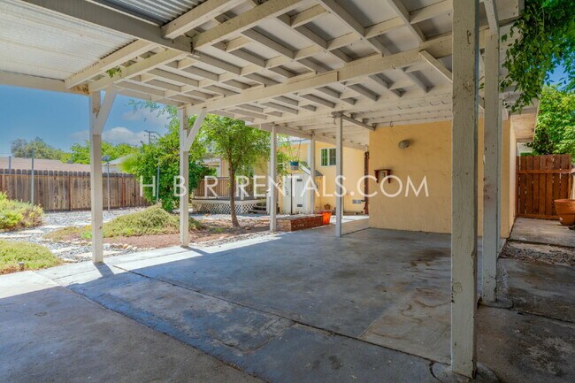 Building Photo - Single Story Tracy Rental Home - MOVE IN Ready