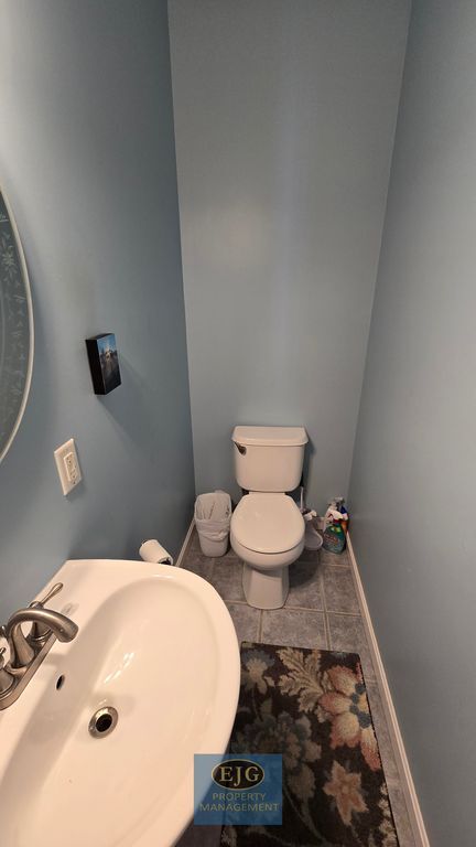 Building Photo - 126 Pinecrest Rd