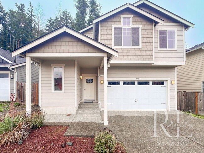 Building Photo - Spacious East Bremerton Home with Vaulted ...