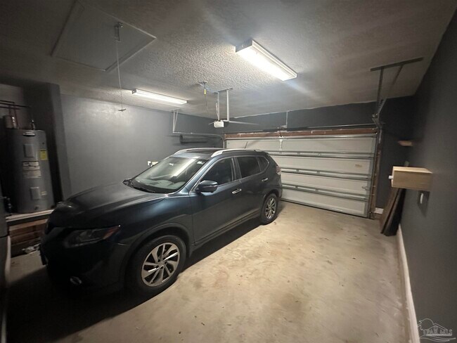 Building Photo - 4745 Dupont Cir