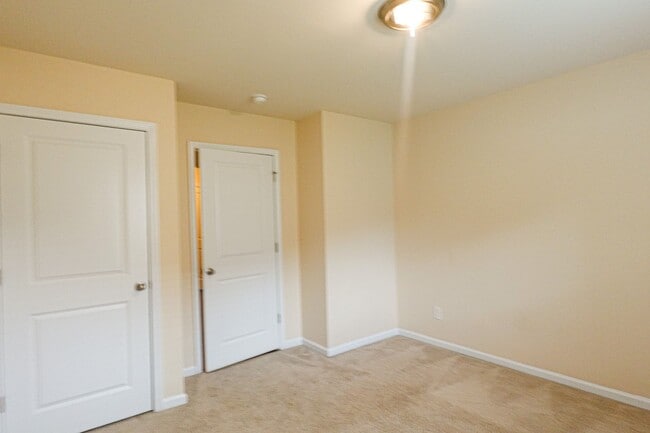 Building Photo - Coming Available!