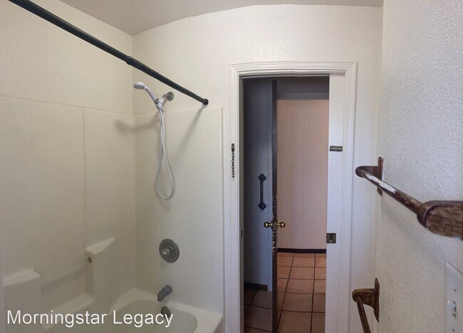 Building Photo - 3 br, 2 bath House - 1751 E Organ Avenue