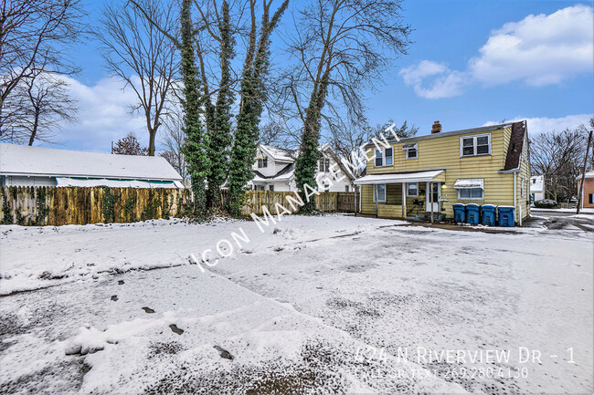 Building Photo - Spacious 1 bed in Parchment