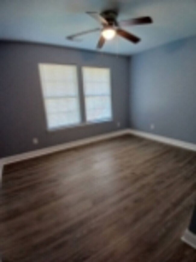 Building Photo - 3628-3632 Dorris Street