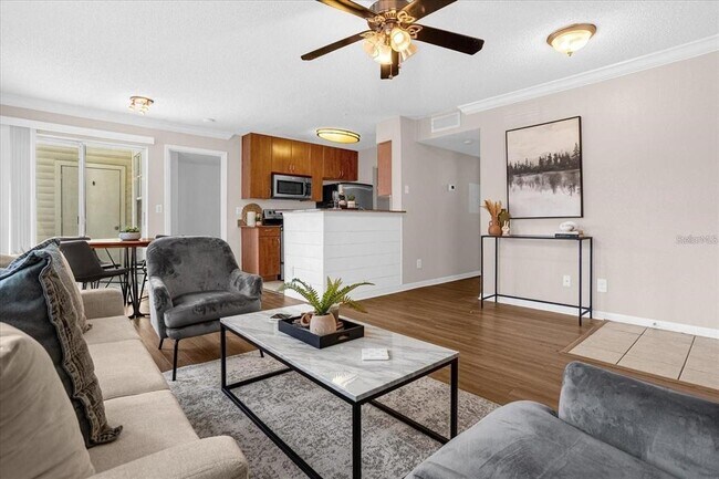 Building Photo - 11544 Westwood Blvd