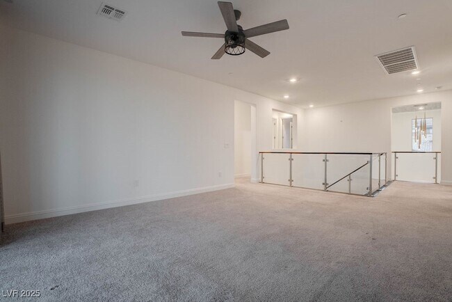 Building Photo - 230 Carmel Sky St