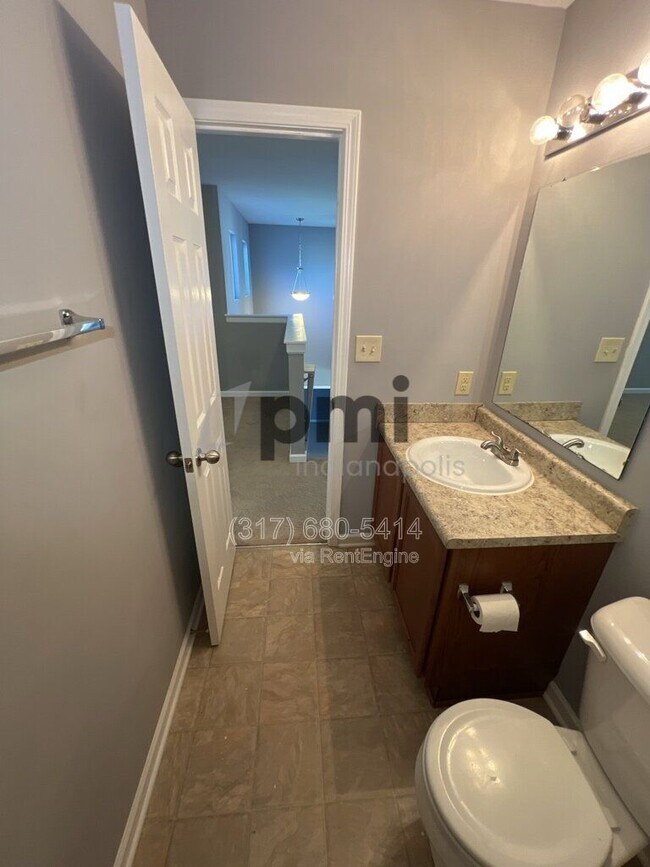 Building Photo - 2343 Ashton Ln