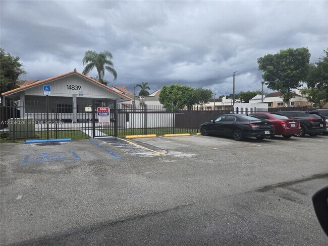 Building Photo - 14835 SW 80th St
