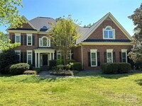 Building Photo - 14028 Timbergreen Dr