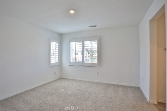 Building Photo - 7419 Olive Grv St