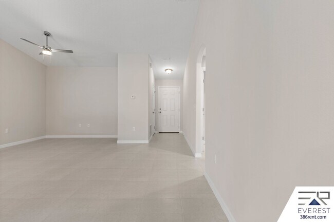 Building Photo - 34 Rosepetal Ln
