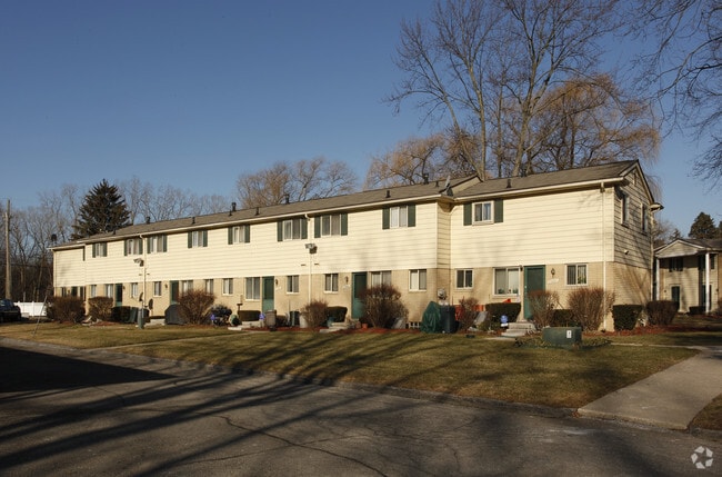 Primary Photo - Willow Pond Condos