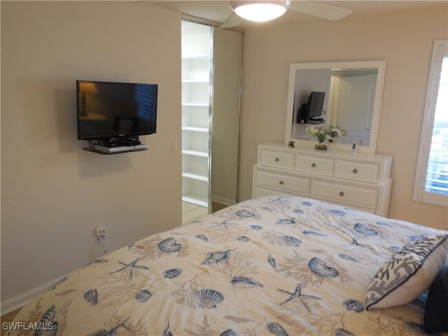 Building Photo - 4238 Redonda Ln