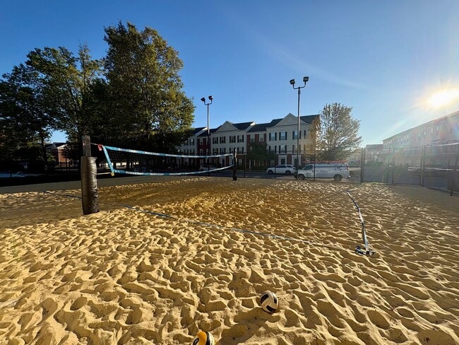 Building Photo - Charming & NEWLY Renovated 2-Bedroom Condo...