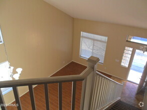 Building Photo - 25863 W Elizabeth Ave