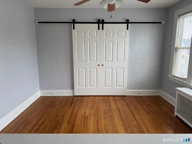 Building Photo - 285 Clover St