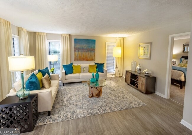 Building Photo - 2845 Holcomb Bridge Rd