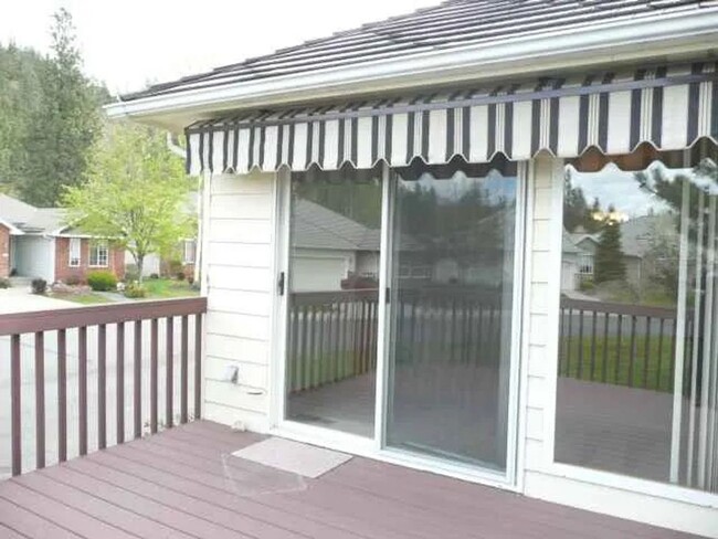 Building Photo - 3 Bed 3 Bath Home in Desirable Latah Creek...