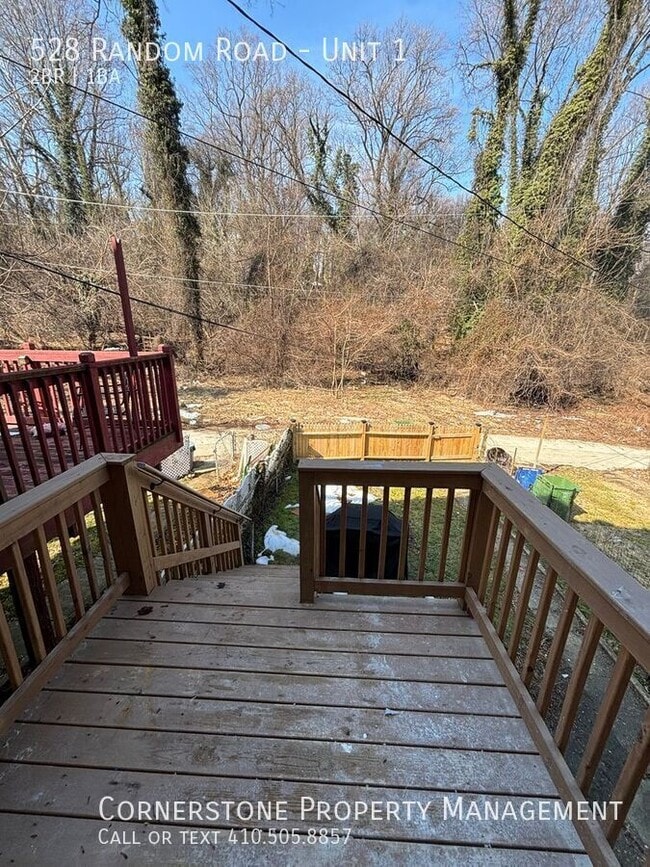 Building Photo - 528 Random Rd