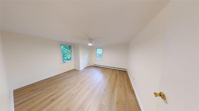 Building Photo - 406 Christian Herald Rd