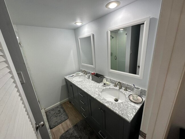 Building Photo - 246 Charter Way