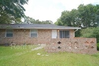 Building Photo - 2304 Hartsfield Ct