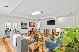 Building Photo - 12336 Perkins Rd