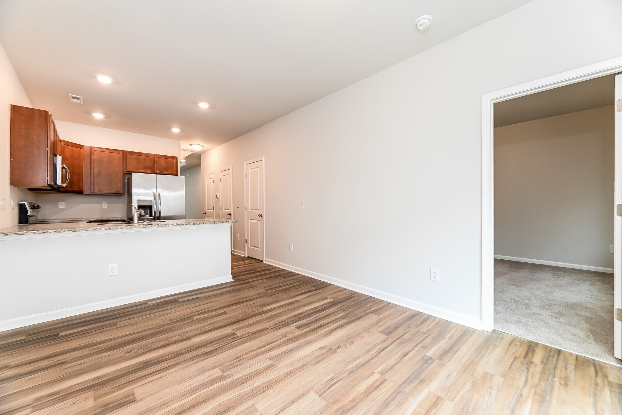 Building Photo - 7291 Bellacroft Dr