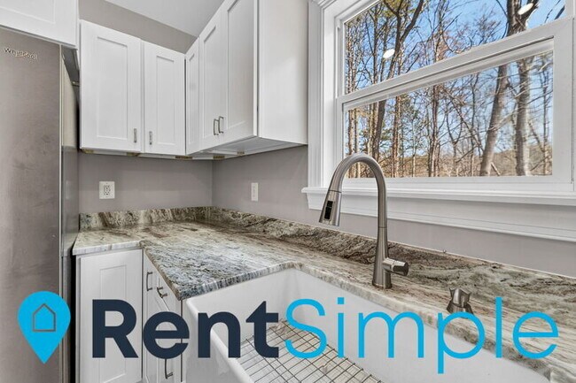 Building Photo - 5541 Sperryville Pike