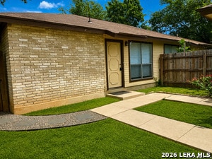 Building Photo - 8873 Meadow Trace St