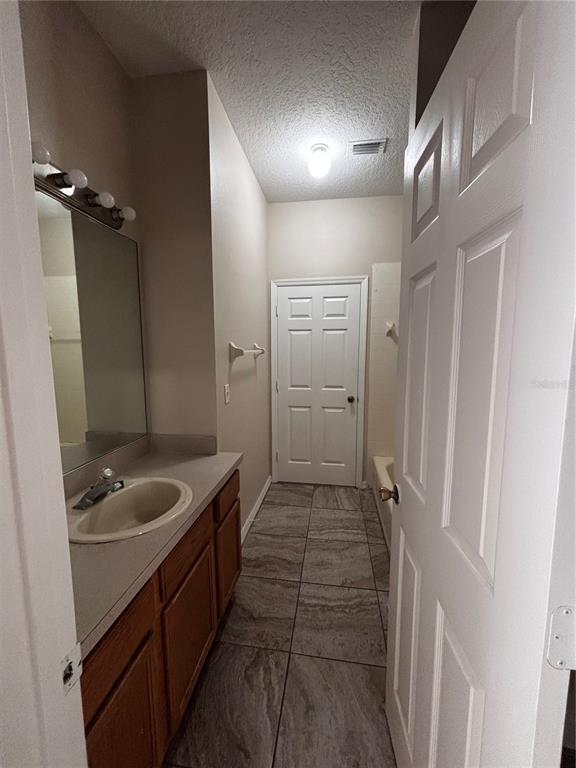 Building Photo - 2155 Kaylas Ct