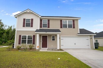 Building Photo - Live Close to Fort Stewart in This Spacious 4-Bedroom Home with a Large Backyard