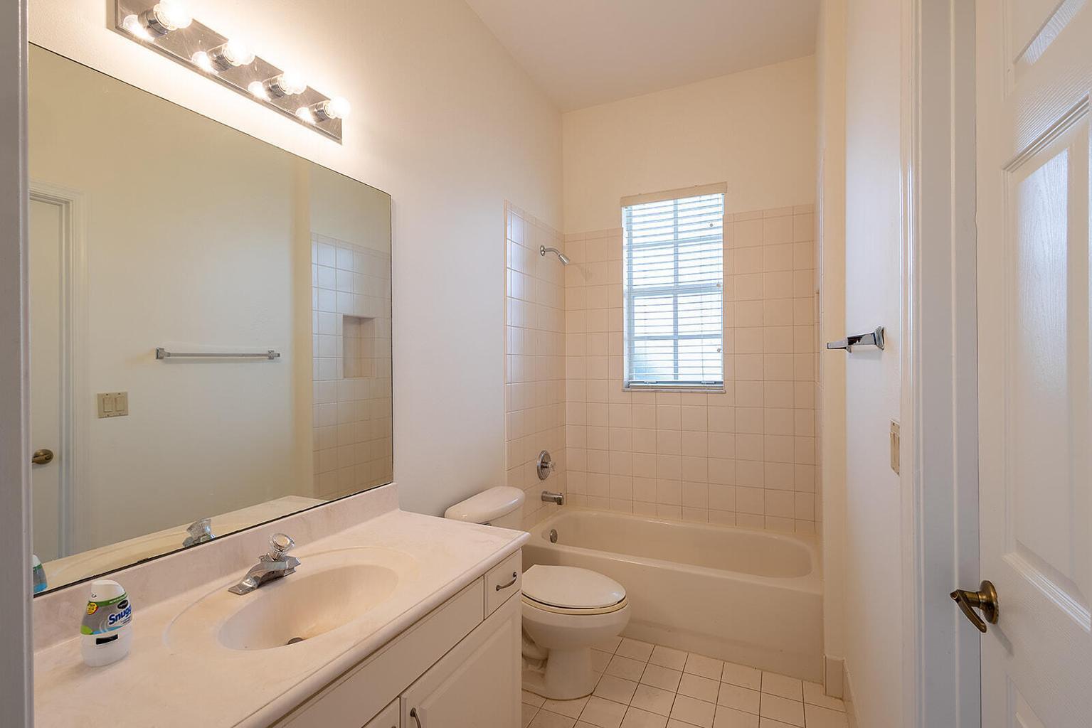 Building Photo - 6428 Garden Ct